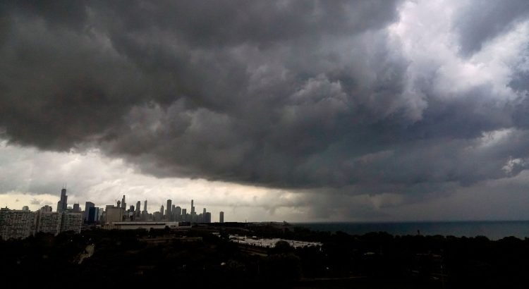 Vientos potencialmente dañinos con riesgo de tormentas severas en Chicago