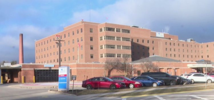 Hospital en Illinois se queda sin sala de trauma 