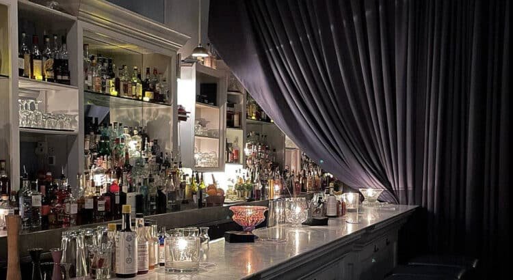 La aclamada coctelería de Chicago The Violet Hour cierra permanentemente