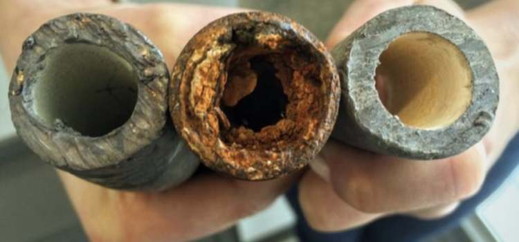 Las tuberías de plomo están en todas partes en Chicago