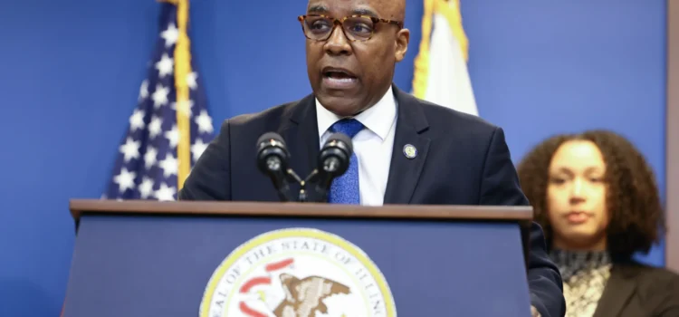 Fiscal general de Illinois se suma a iniciativa para audiencias de fianza para inmigrantes detenidos