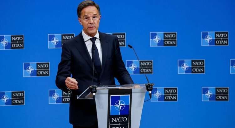La OTAN advierte a Rusia de que se defenderá de cualquier amenaza